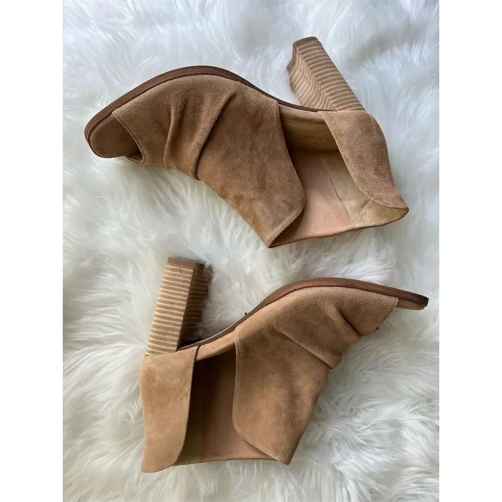 🆕42 Gold Women's Natural/Beige Suede Open Toe Booties Size 11